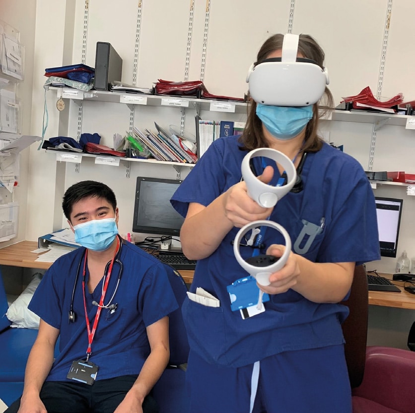 Nurses using virtual reality equipment